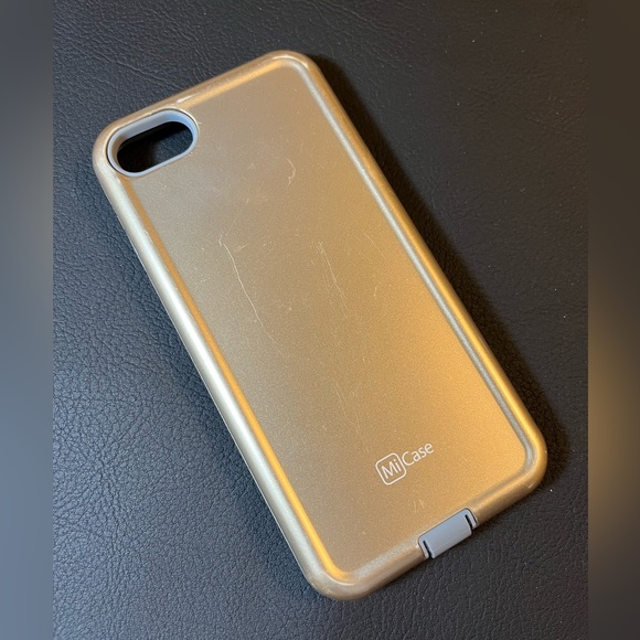 Mi Case for iPhone 7 - Gold - Picture 2 of 5